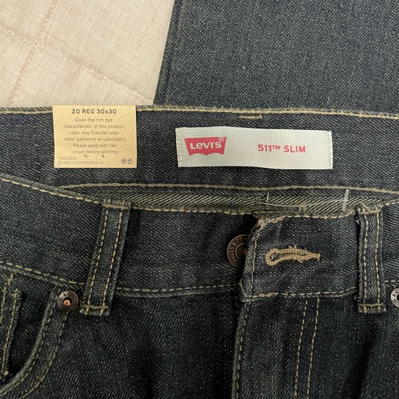 NWT Levi’s Jeans - Picture 3 of 3